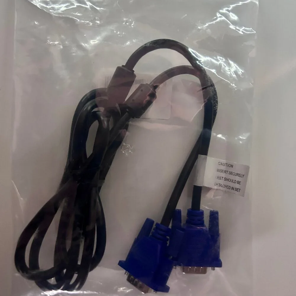 B0F29BTXKL Cable VGA SVGA Video Cord Male to Male PC Monitor 5' **LIKE-NEW